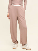 Oversized Bounce Lite Bubble Joggers - Mocha