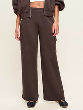 High-Waisted Bounce Fleece Wide-Leg Cargo Sweatpants - Black Coffee