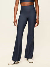 Extra High-Waisted PowerSoft Boundless Flare Leggings – No Front Seam - Dusk Navy
