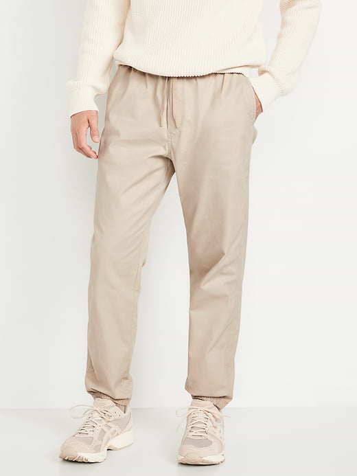 Modern Jogger 2.0 - A Stone's Throw