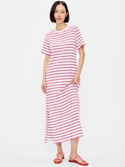 Vintage Crew-Neck Maxi T-Shirt Dress - Red Blue Stripe