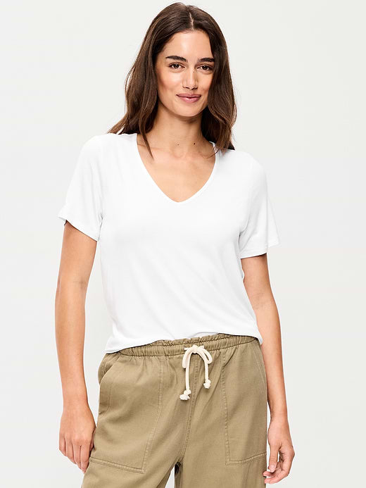 Luxe V-Neck T-Shirt - Calla Lilies