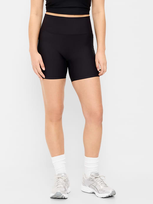 Extra-High Waisted PowerSoft Boundless Pocket Biker Shorts-- 6-inch inseam - No Front Seam - Black Jack