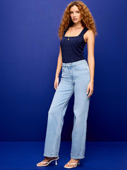 High-Waisted Wow Wide-Leg Jeans - Light Wash