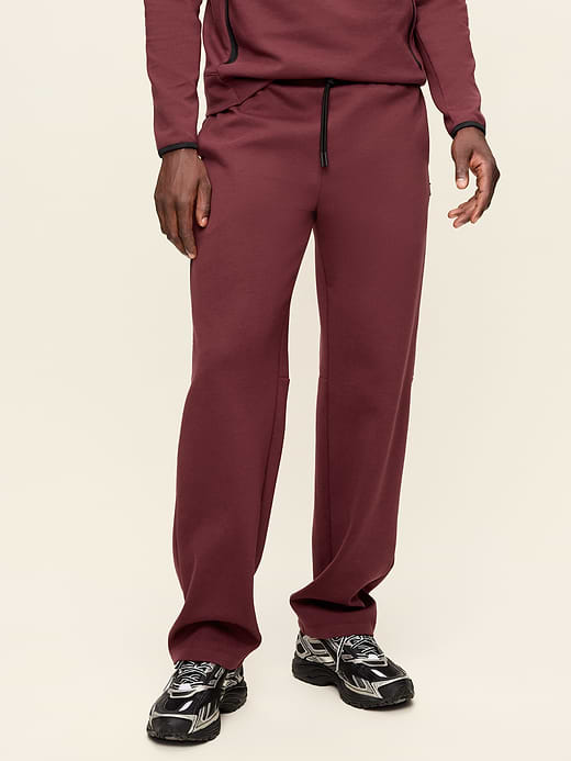 Dynamic Fleece Straight-Leg Pants - Reddy Or Not