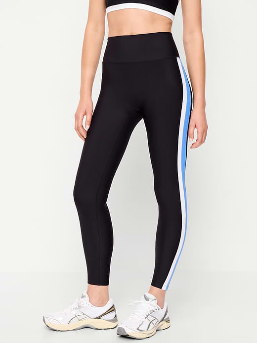 High-Waisted PowerSoft Boundless 7/8 Pocket Leggings – No Front Seam - Black Jack