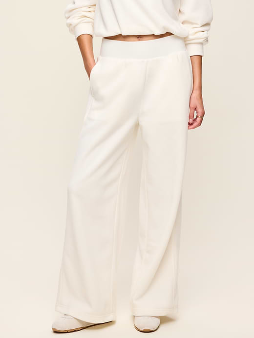 Extra High-Waisted Performance Fleece Wide-Leg Sweatpants - Sea Salt