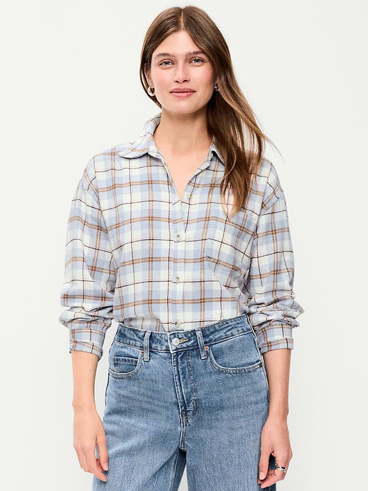 Oversized Button-Down Boyfriend Flannel Shirt - Light Blue Plaid