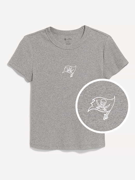 Tampa Bay Buccaneers Snug Crop T-Shirt for Women - Tampa Bay Buccaneers